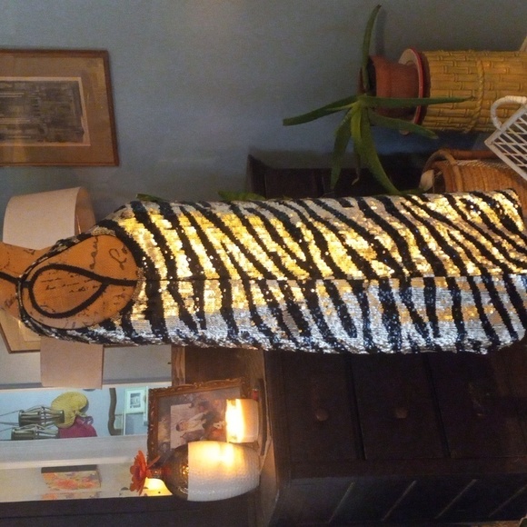 Trina Turk Quartz Black and Gold Zebra Stripe Sequin Mini Shift Dress NWT - Picture 7 of 15